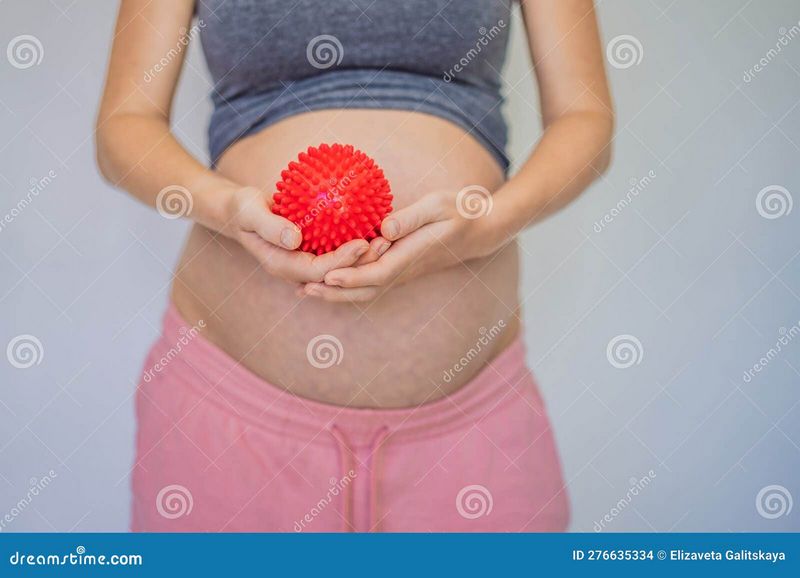 Prenatal Massage Advantages: Therapist Guide and Techniques Prenatal Massage Advantages: Therapist Guide and Techniques